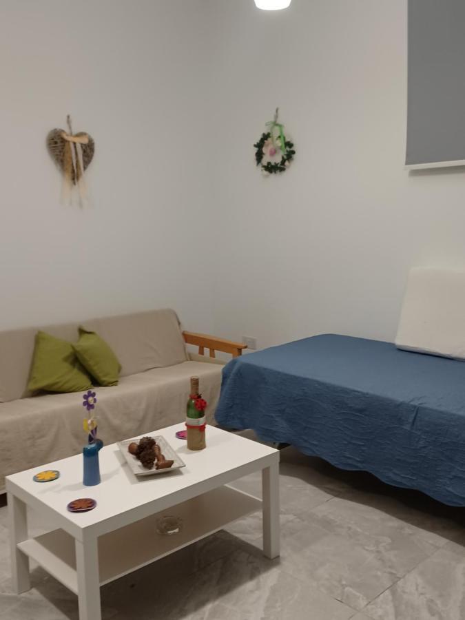 Andri' S Place Paphos Buitenkant foto